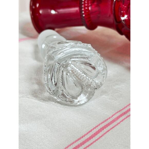 Vintage L.E. Smith Glass Vintage Ruby Red Moon and Stars Decanter with Clear Sto - Picture 3 of 8